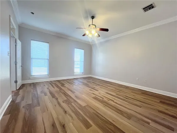 $350,000 | 421 Bear Drive, Arabi, LA 70032