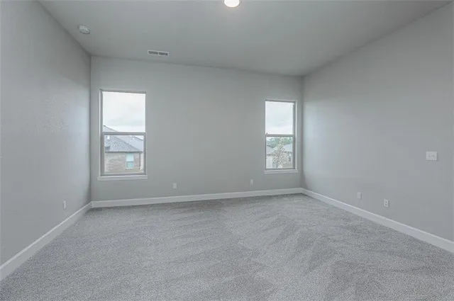 $477,000 | 8368 North Greentree Drive, Lenexa, KS 66227