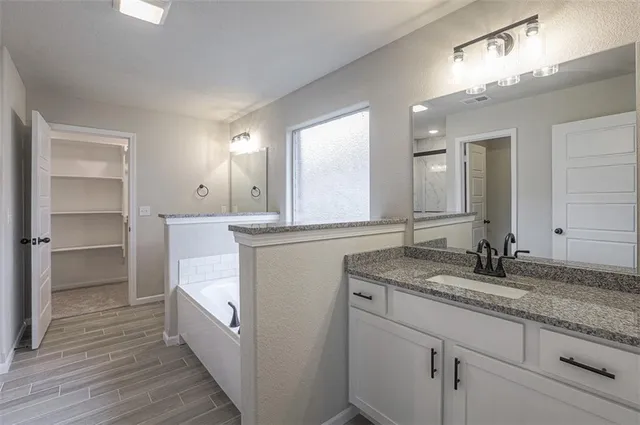 $477,000 | 8368 North Greentree Drive, Lenexa, KS 66227