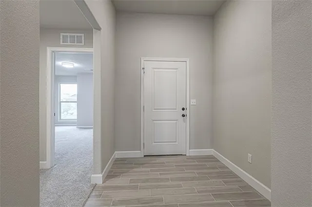 $477,000 | 8368 North Greentree Drive, Lenexa, KS 66227