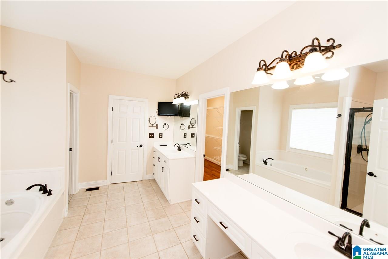 911 Timberline Circle Calera, AL 35040 - Photo 11 of 40