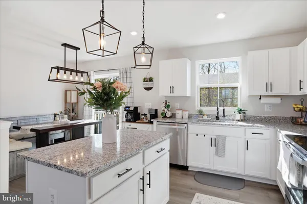 $347,499 | 139 Kensington Circle, Middletown, VA 22645