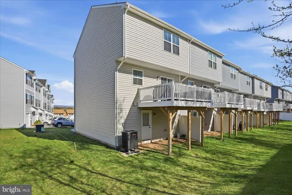 $347,499 | 139 Kensington Circle, Middletown, VA 22645