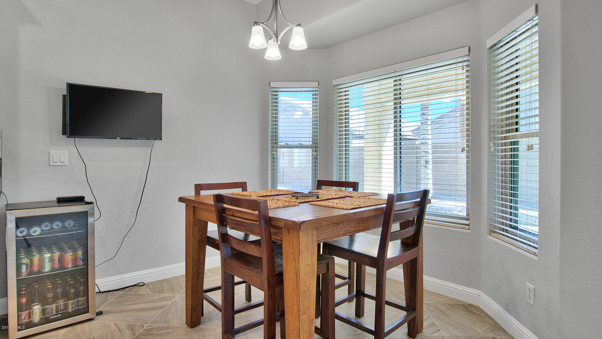 637 East Ranch Road Gilbert, AZ 85296 - Photo 14 of 34 15