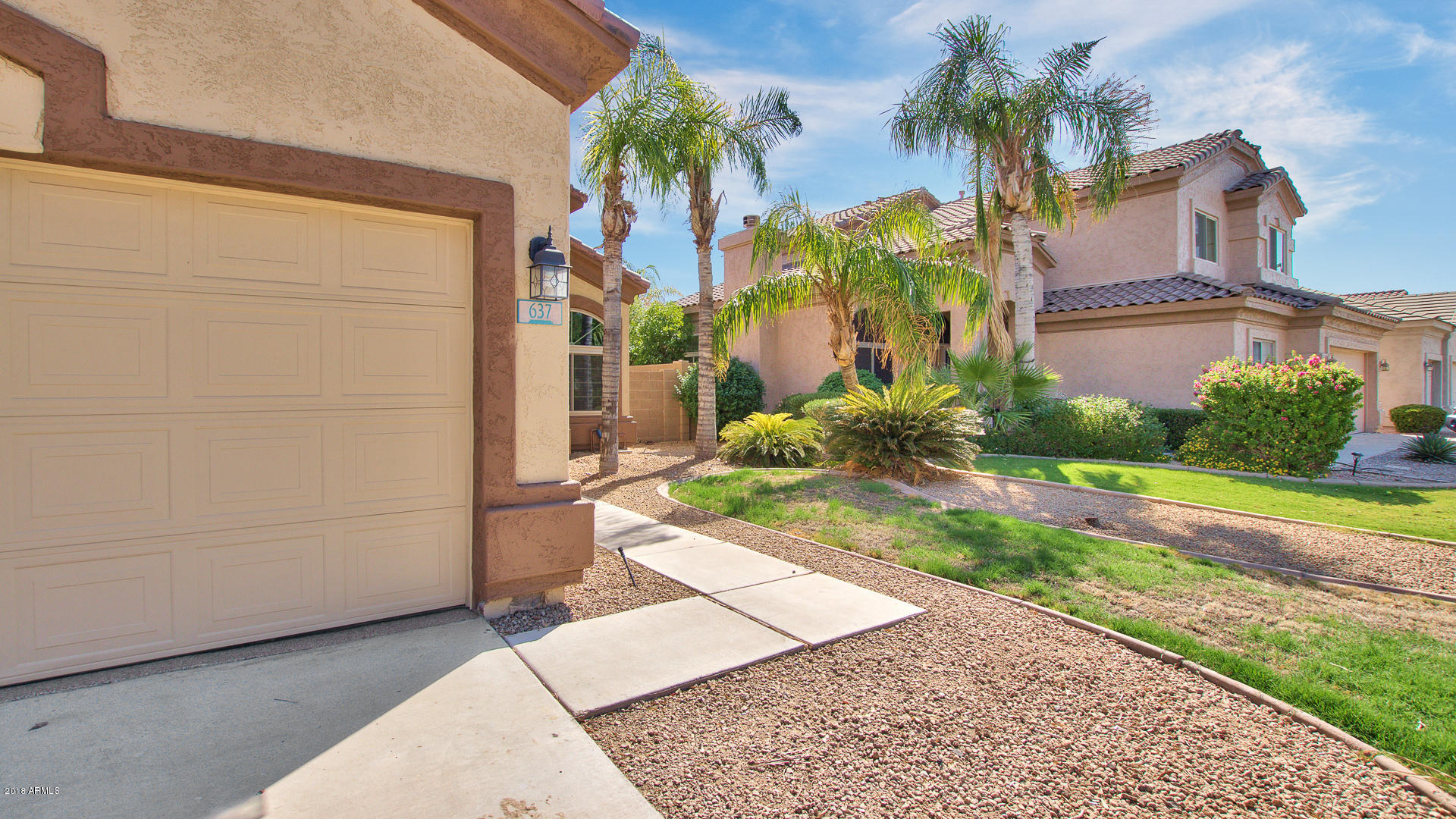 637 East Ranch Road Gilbert, AZ 85296 - Photo 3 of 34 04