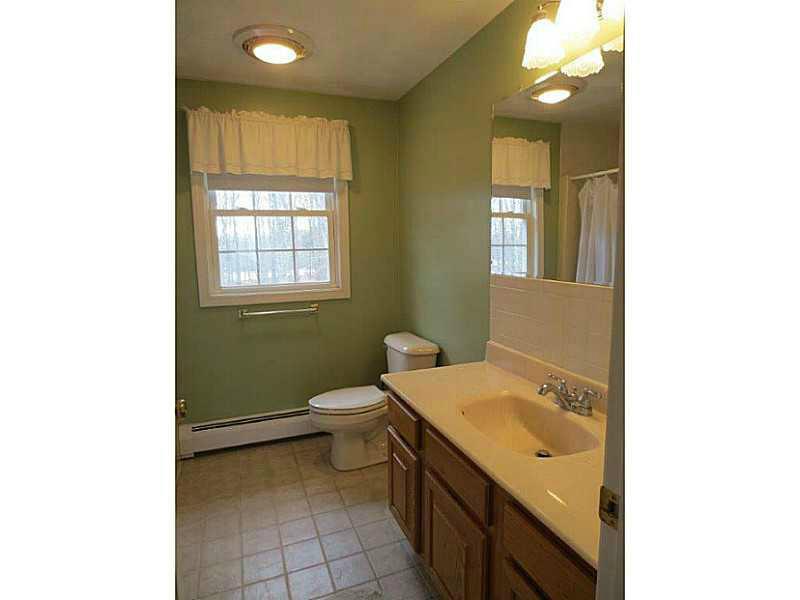 120 Trimtown Road Scituate, RI 02857 - Photo 16 of 22 Bathroom.