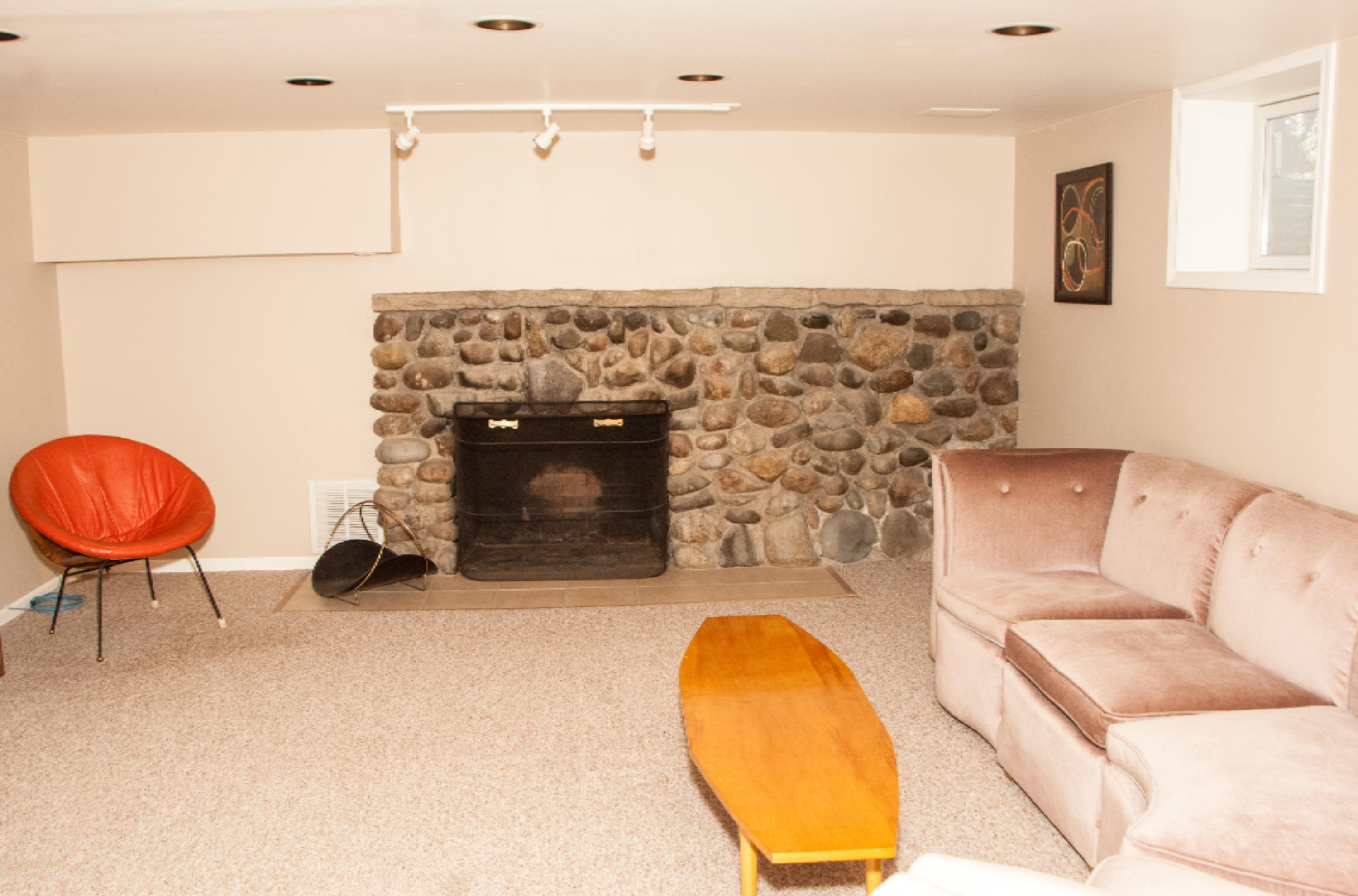 1335 Miami Road Benton Harbor, MI 49022 - Photo 23 of 30 REN_3871.jpg