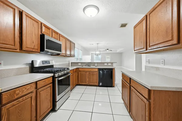 $2,100 | 7818 Black Gap Drive, Cypress, TX 77433