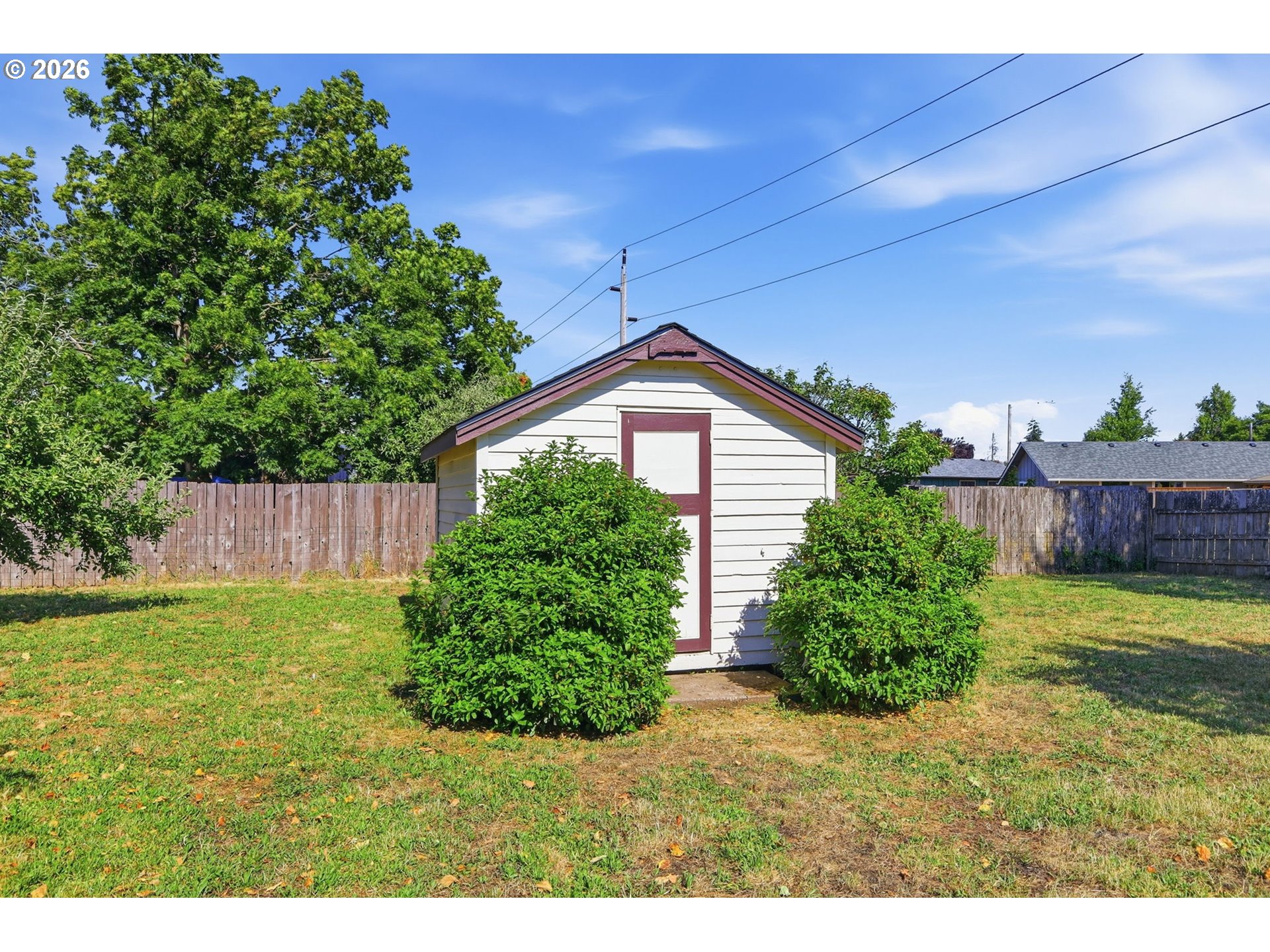 2063 2nd Street Springfield, OR 97477 - Photo 40 of 45