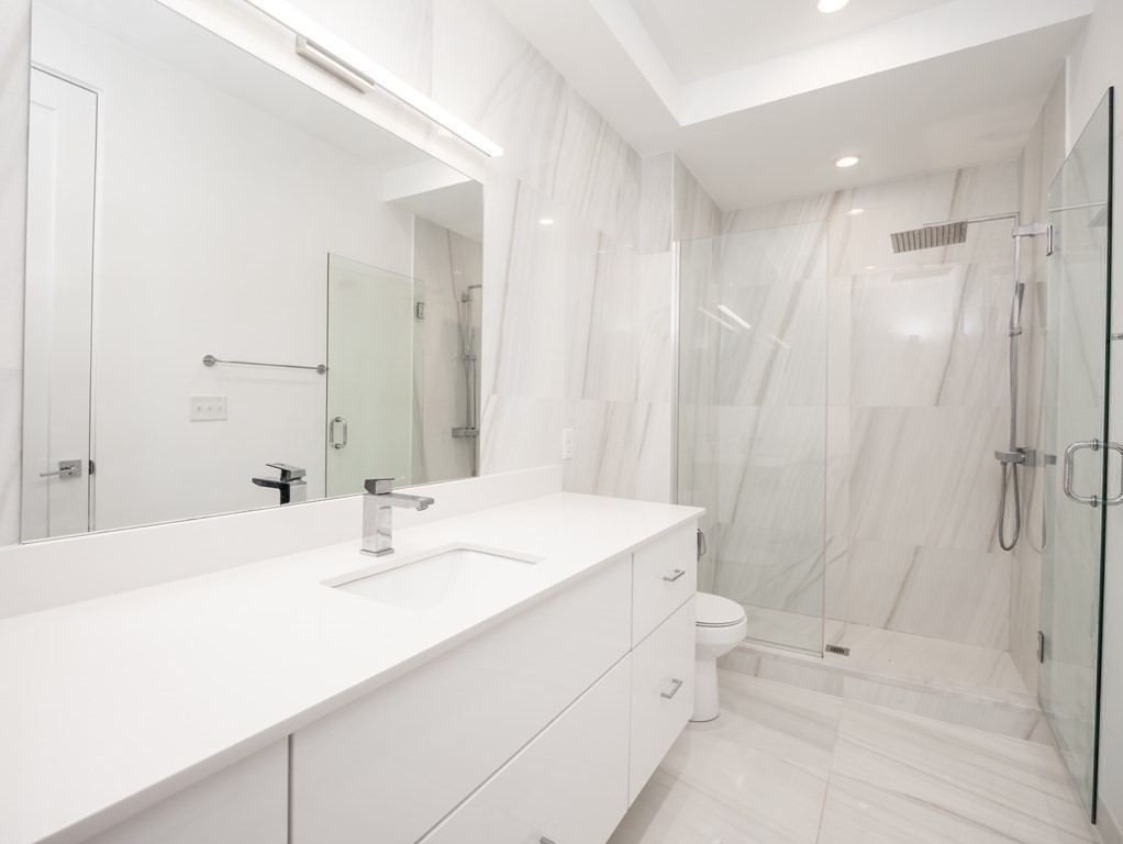 340 West 2nd Street, Unit 19 Boston, MA 02127 - Photo 19 of 38