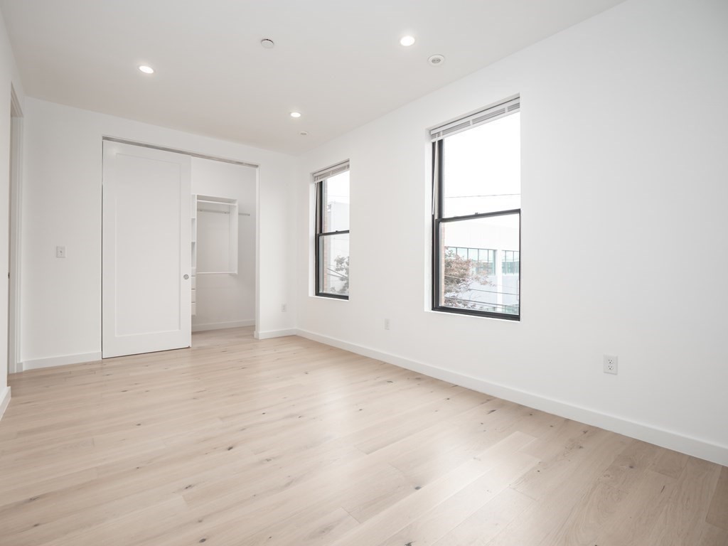 340 West 2nd Street, Unit 19 Boston, MA 02127 - Photo 23 of 38