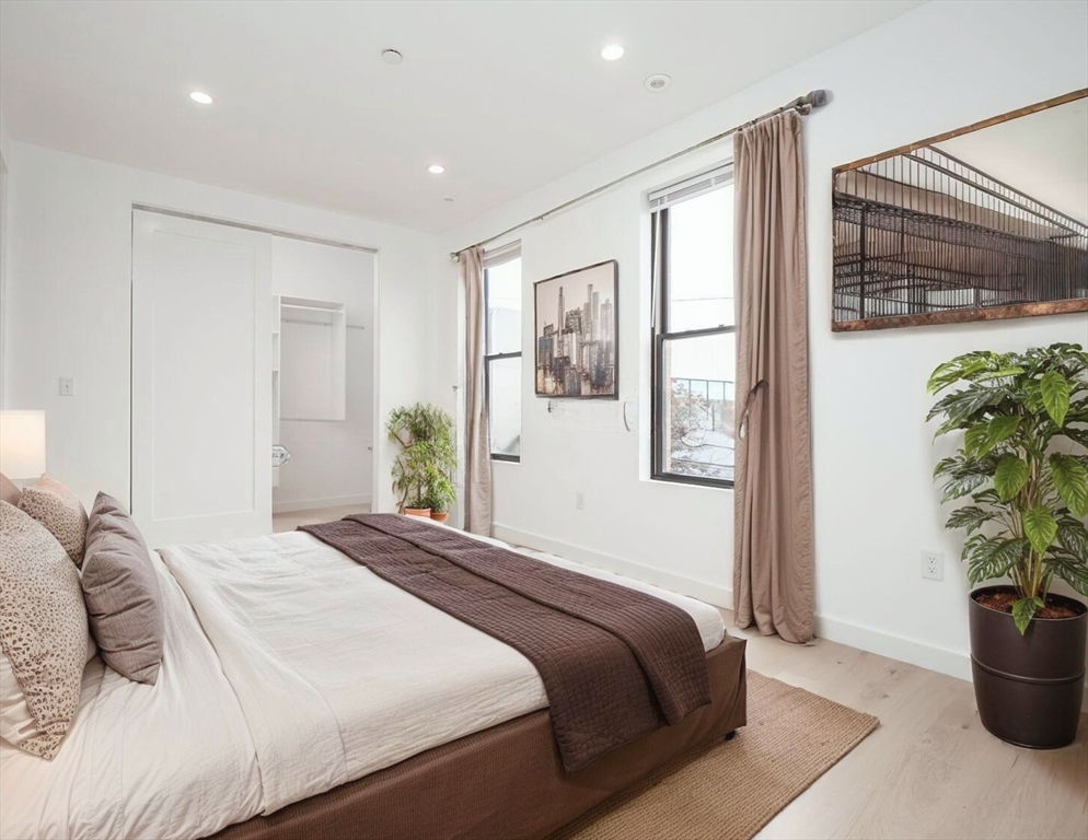 340 West 2nd Street, Unit 19 Boston, MA 02127 - Photo 4 of 38