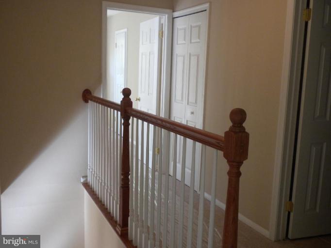 2413 Albot Road Reston, VA 20191 - Photo 12 of 24 Hallway