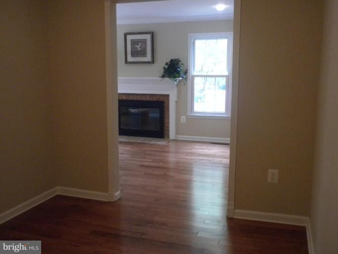 2413 Albot Road Reston, VA 20191 - Photo 8 of 24 Dining Room