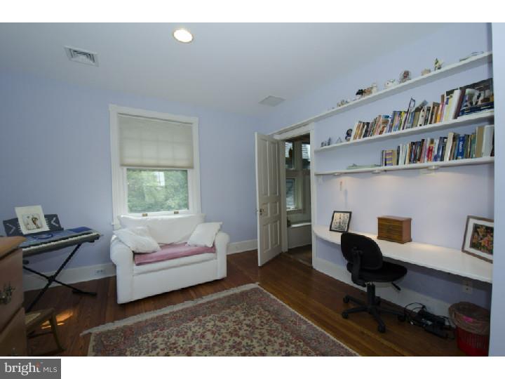 423 St Davids Road Wayne, PA 19087 - Photo 13 of 25 Gallery Image 13