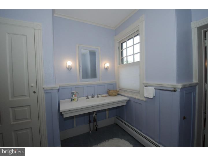 423 St Davids Road Wayne, PA 19087 - Photo 15 of 25 Gallery Image 15