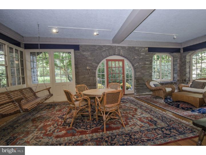 423 St Davids Road Wayne, PA 19087 - Photo 3 of 25 Gallery Image 3