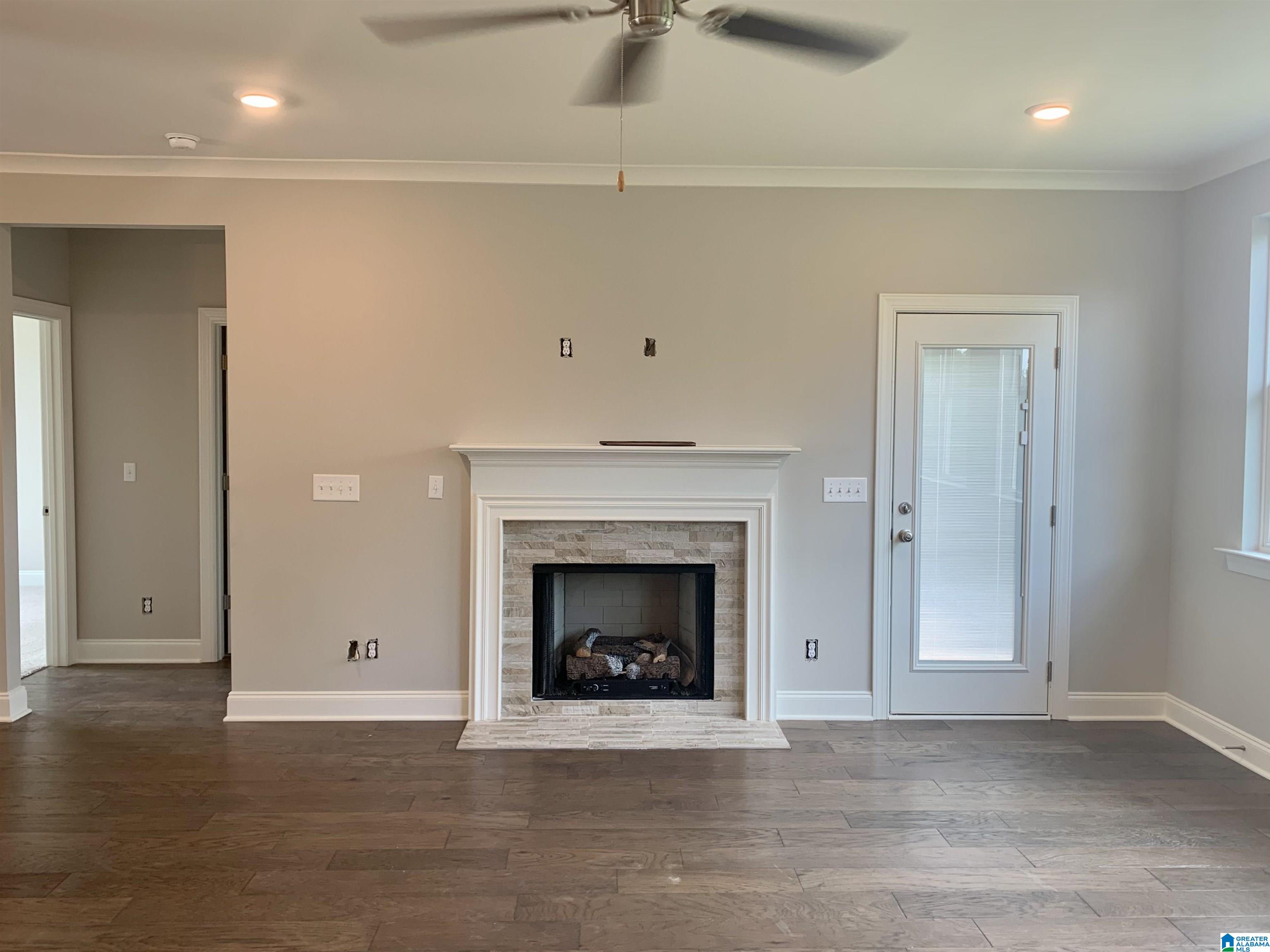 1121 Camellia Ridge Drive Pelham, AL 35124 - Photo 9 of 46