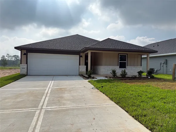 $239,990 | 10435 Sugar Mill, Conroe, TX 77306