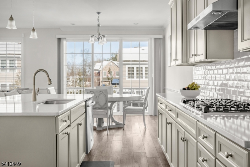 27 Wilson Drive Morristown, NJ 07960 - Photo 17 of 42