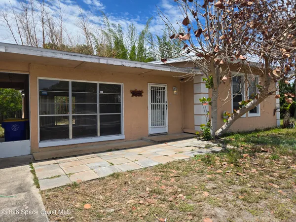 $2,200 | 39 East Azalea Circle, Rockledge, FL 32955