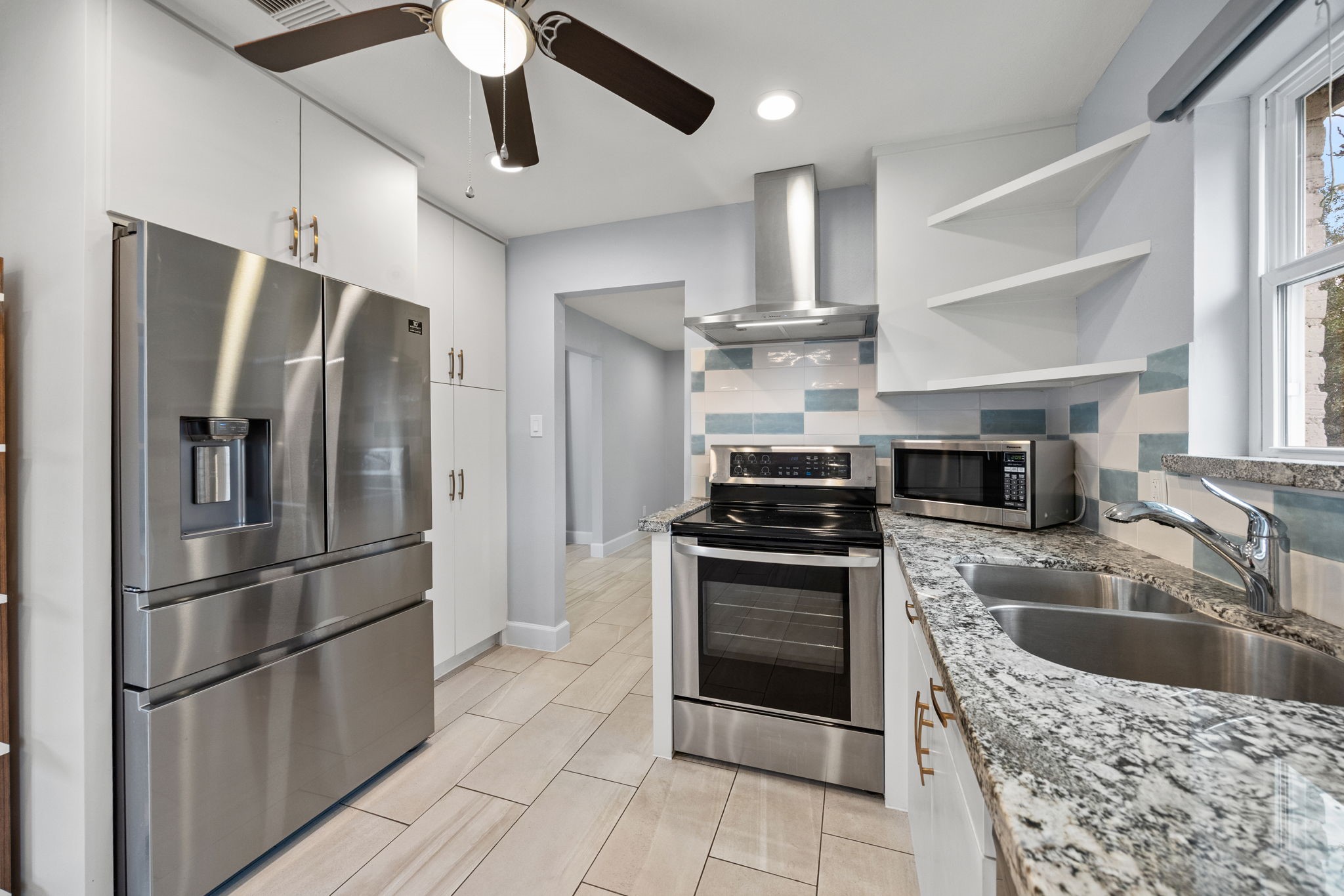 5006 Lymbar Drive Houston, TX 77096 - Photo 12 of 42