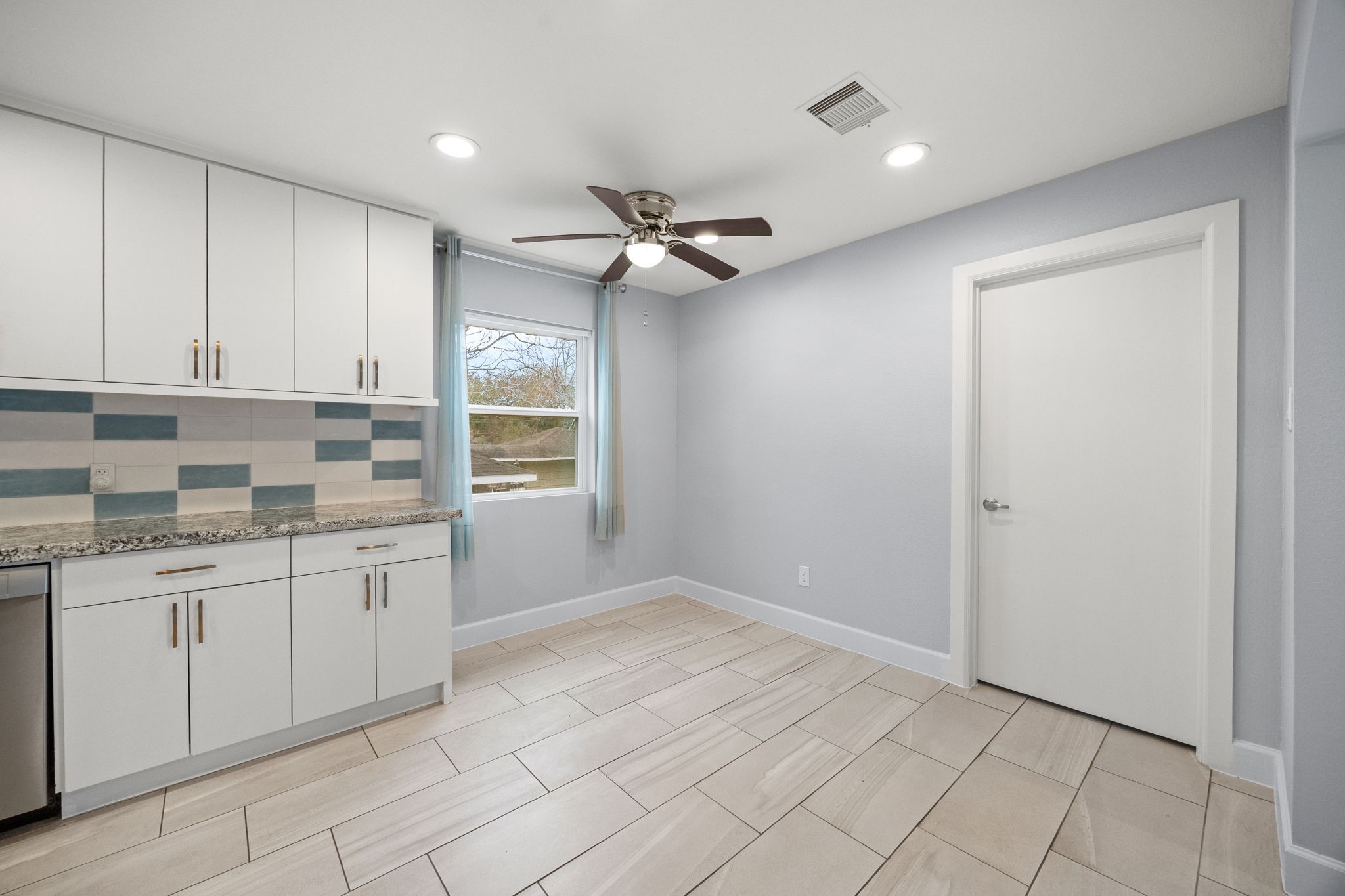 5006 Lymbar Drive Houston, TX 77096 - Photo 14 of 42