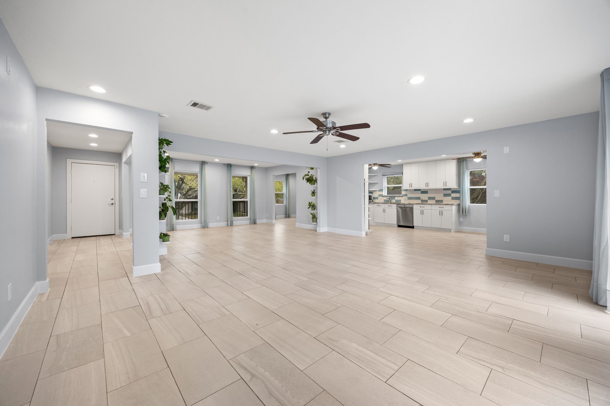 5006 Lymbar Drive Houston, TX 77096 - Photo 16 of 42