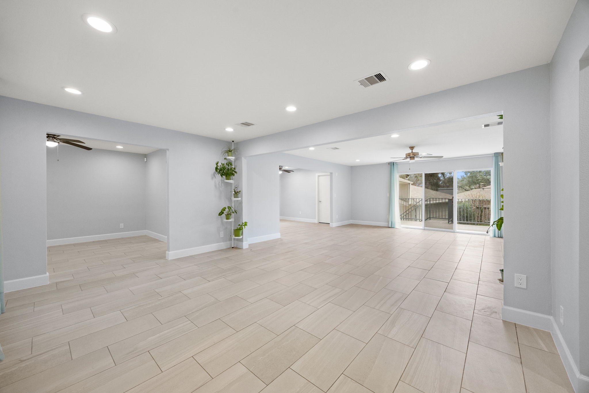 5006 Lymbar Drive Houston, TX 77096 - Photo 8 of 42