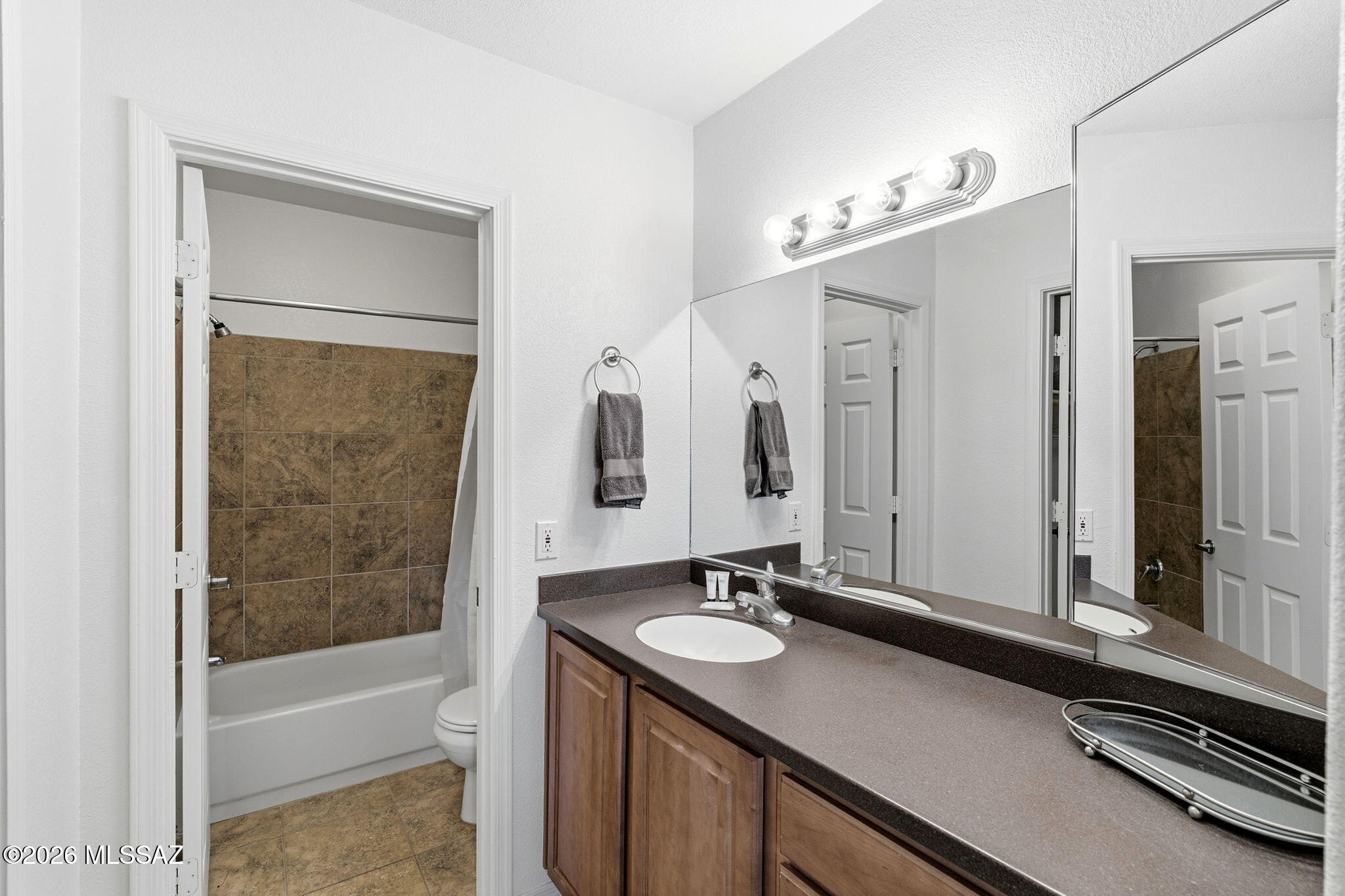 5855 North Kolb Road, Unit 9209 Tucson, AZ 85750 - Photo 21 of 49 29-web-or-mls-Kolb Rd #4104-29