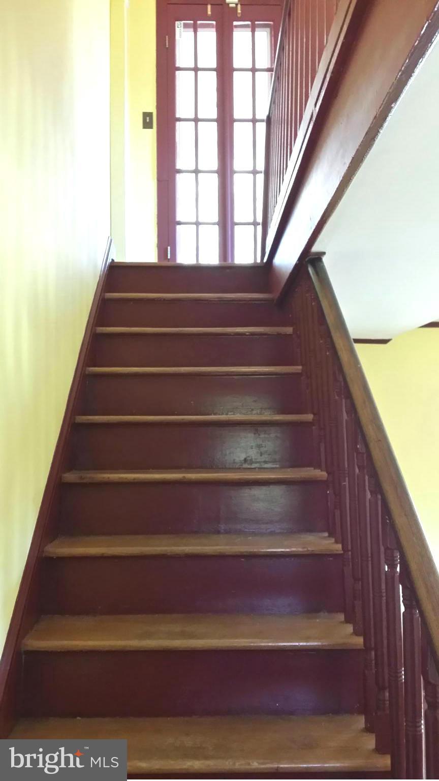 1550 Bishop Meade Road Boyce, VA 22620 - Photo 16 of 24 a view of entryway