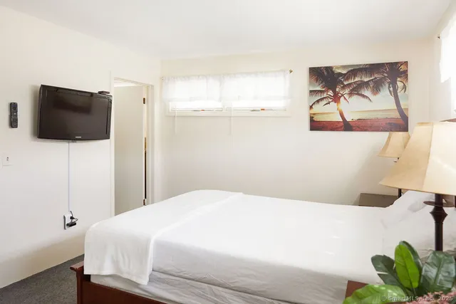 $3,700 | 1129 Ocean Avenue, New London, CT 06320