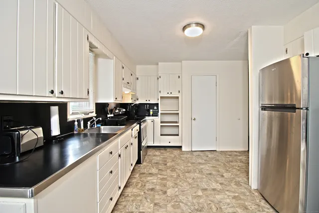 $3,700 | 1129 Ocean Avenue, New London, CT 06320