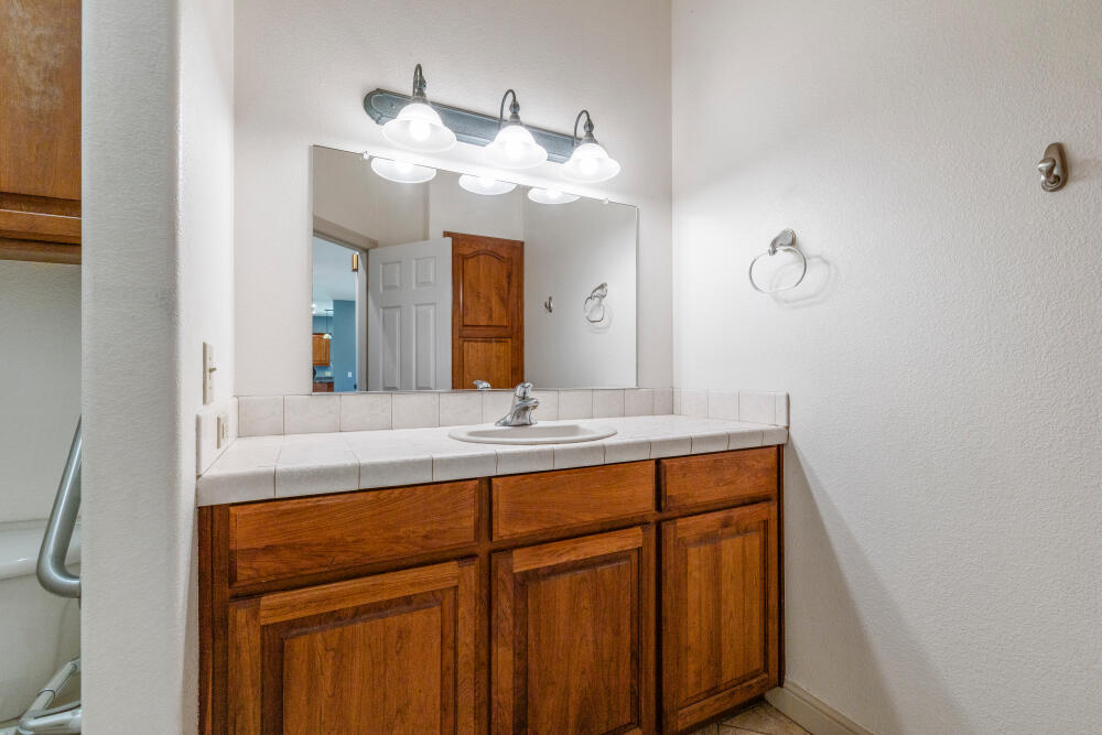 11756 Merganser Road Klamath Falls, OR 97601 - Photo 46 of 73 Convenient for Bedrooms 2 & 3