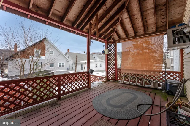 $99,900 | 221 East Bertsch Street, Lansford, PA 18232