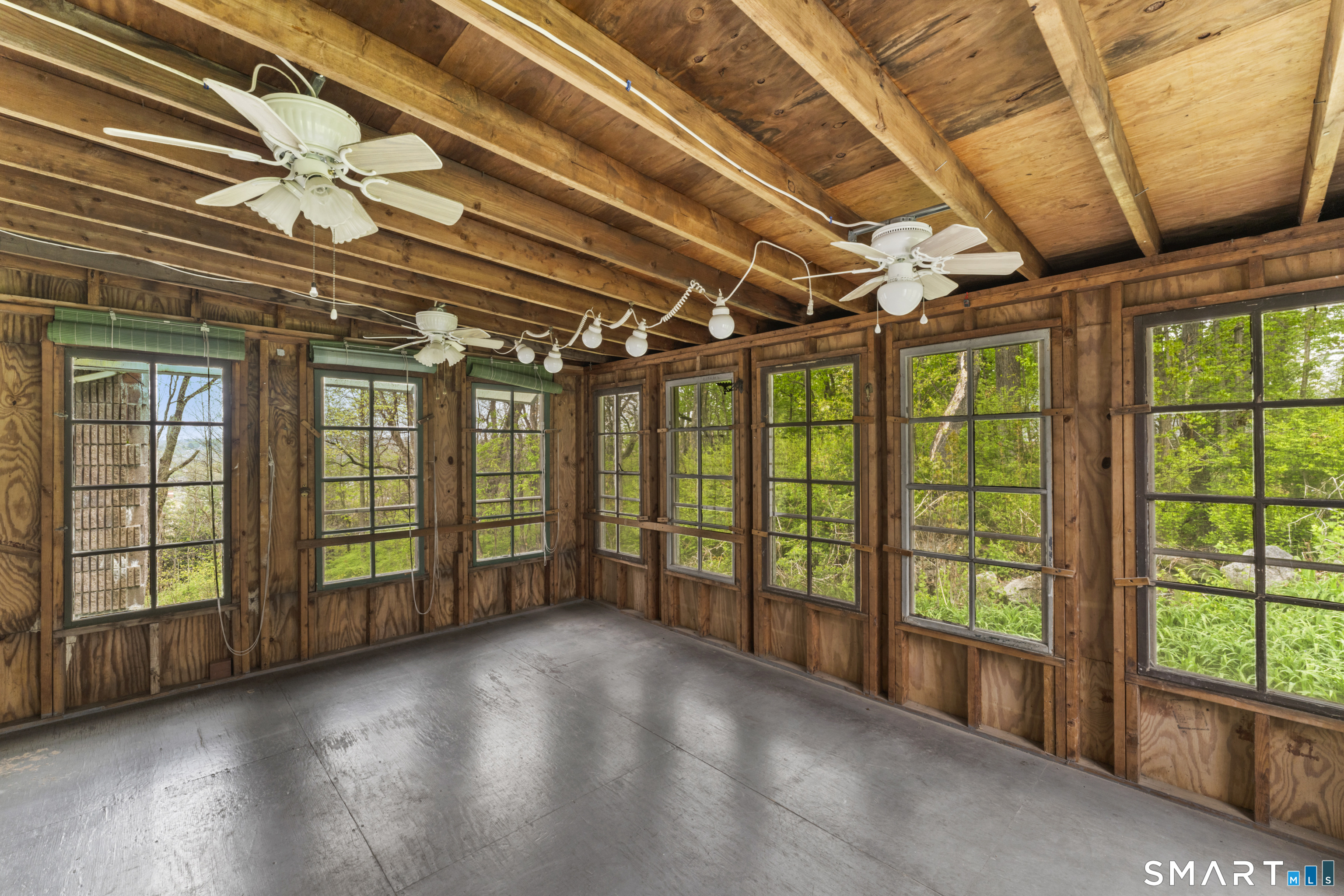 6 Sunrise Road Danbury, CT 06810 - Photo 22 of 38