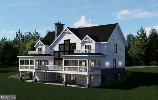 a view of a yard in front of house