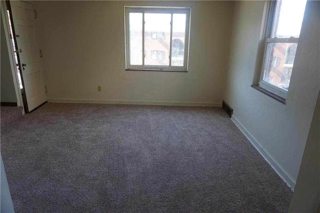 1574 Bevan Road Pittsburgh, PA 15227 - Photo 2 of 8 Gallery Image 2