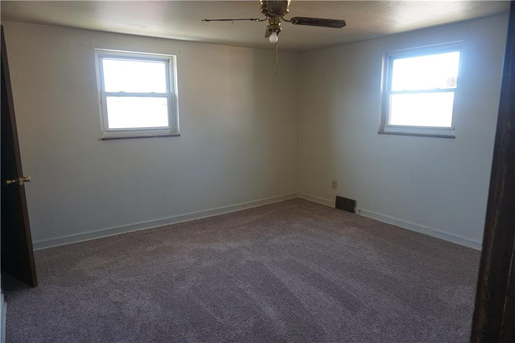 1574 Bevan Road Pittsburgh, PA 15227 - Photo 6 of 8 Gallery Image 6