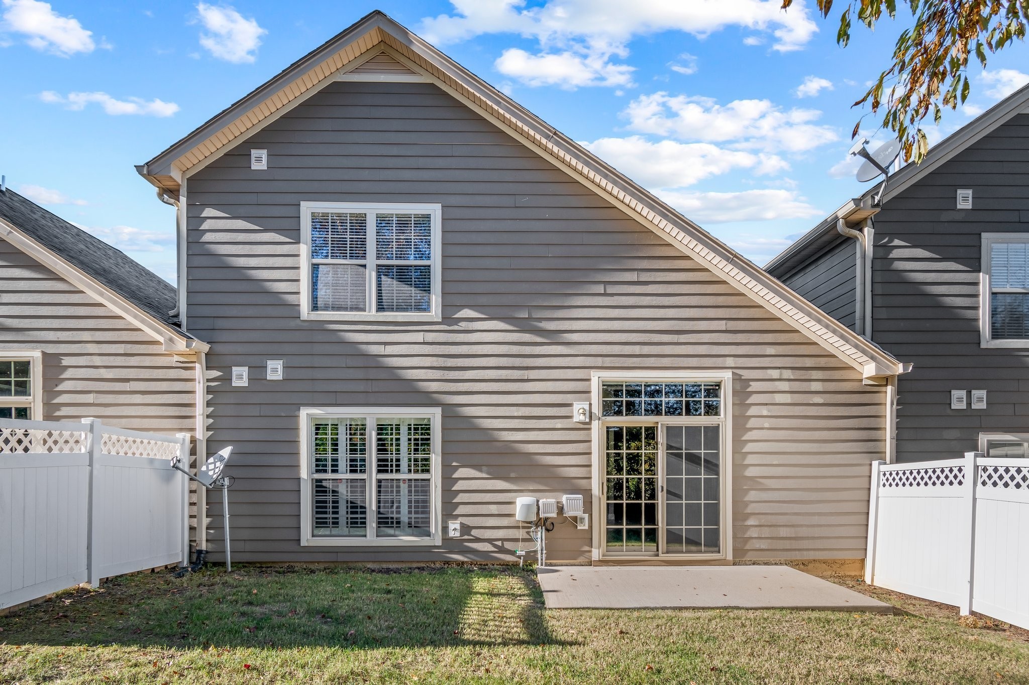 1041 Irish Way Spring Hill, TN 37174 - Photo 22 of 38 a view of a house with a yard