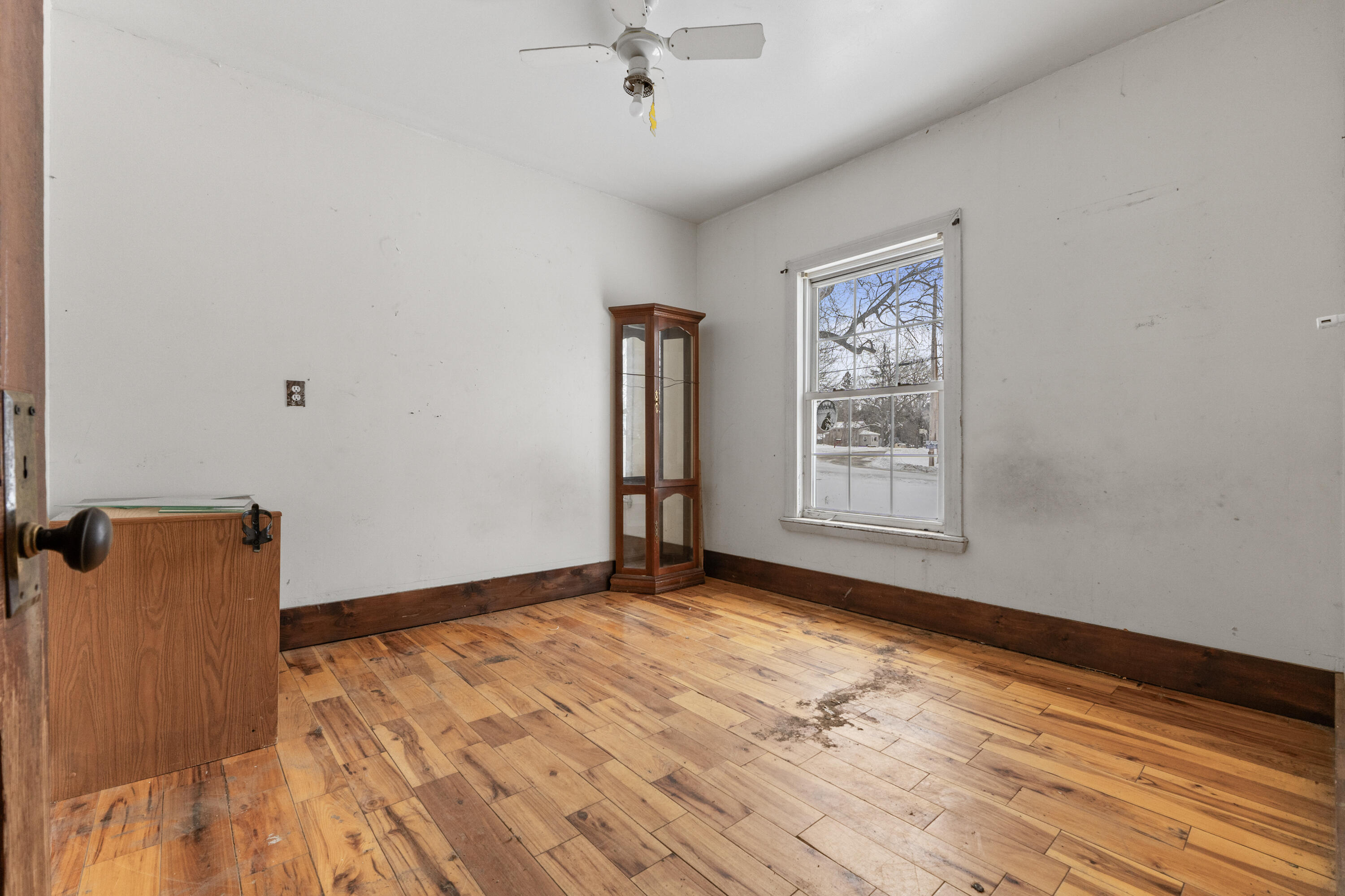 72 Main Street Medway, ME 04460 - Photo 22 of 48 72 Main Rd_137