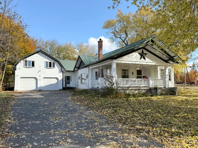 $140,000 | 72 Main Street, Medway, ME 04460