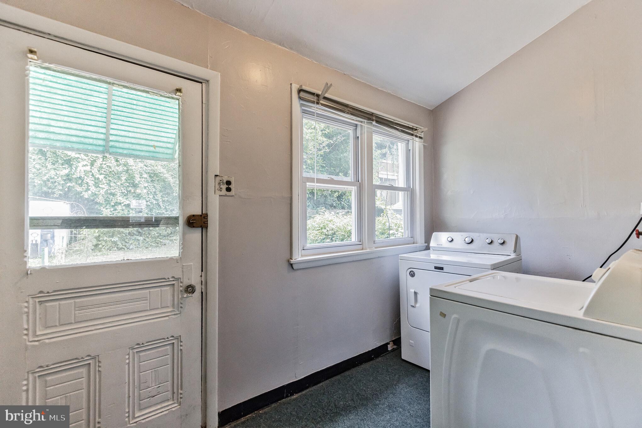 427 Ripka Street Philadelphia, PA 19128 - Photo 13 of 27