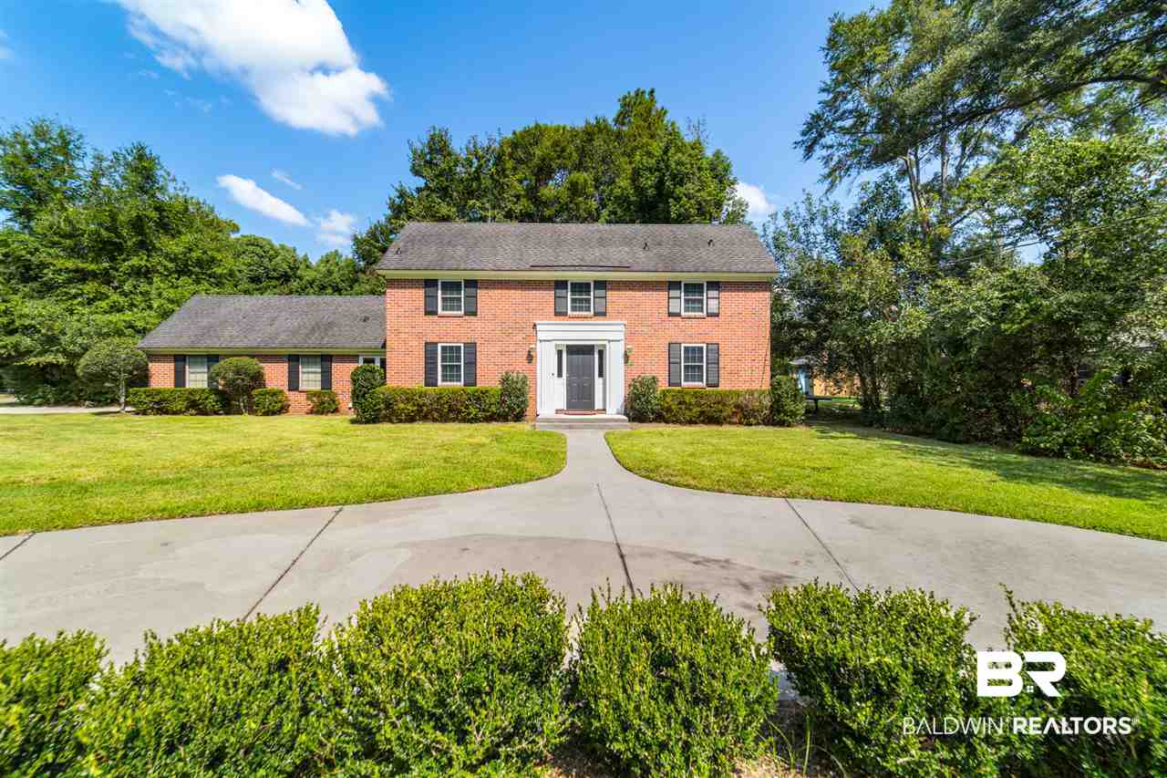 697 Cedar Avenue Fairhope, AL 36532 - Photo 1 of 30 Main