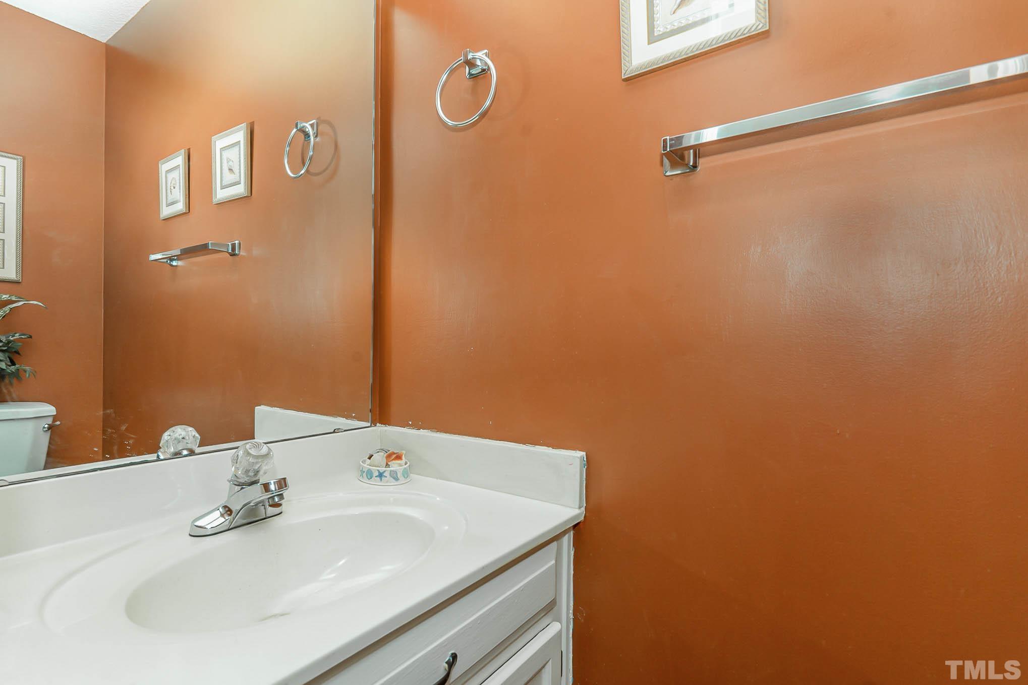 5537 Centipede Trail Raleigh, NC 27610 - Photo 9 of 30 Gallery Image 9