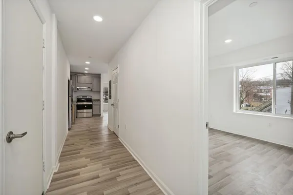 $2,000 | 1642 16th Street Southeast, Unit 3, Washington, DC 20020