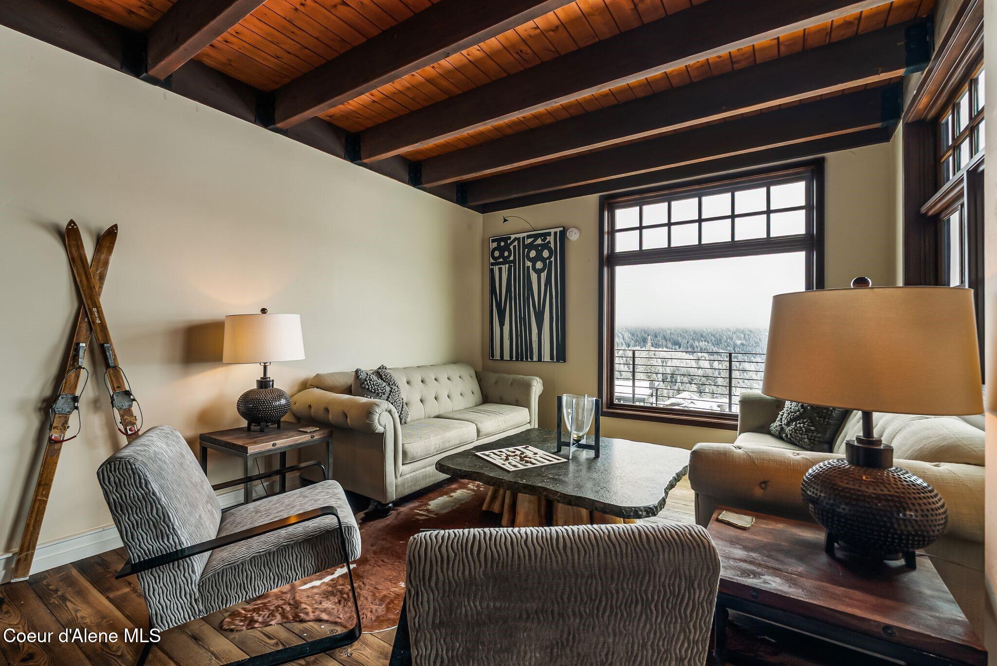 91 Village Lane Sandpoint, ID 83864 - Photo 17 of 66 Formal Living Room