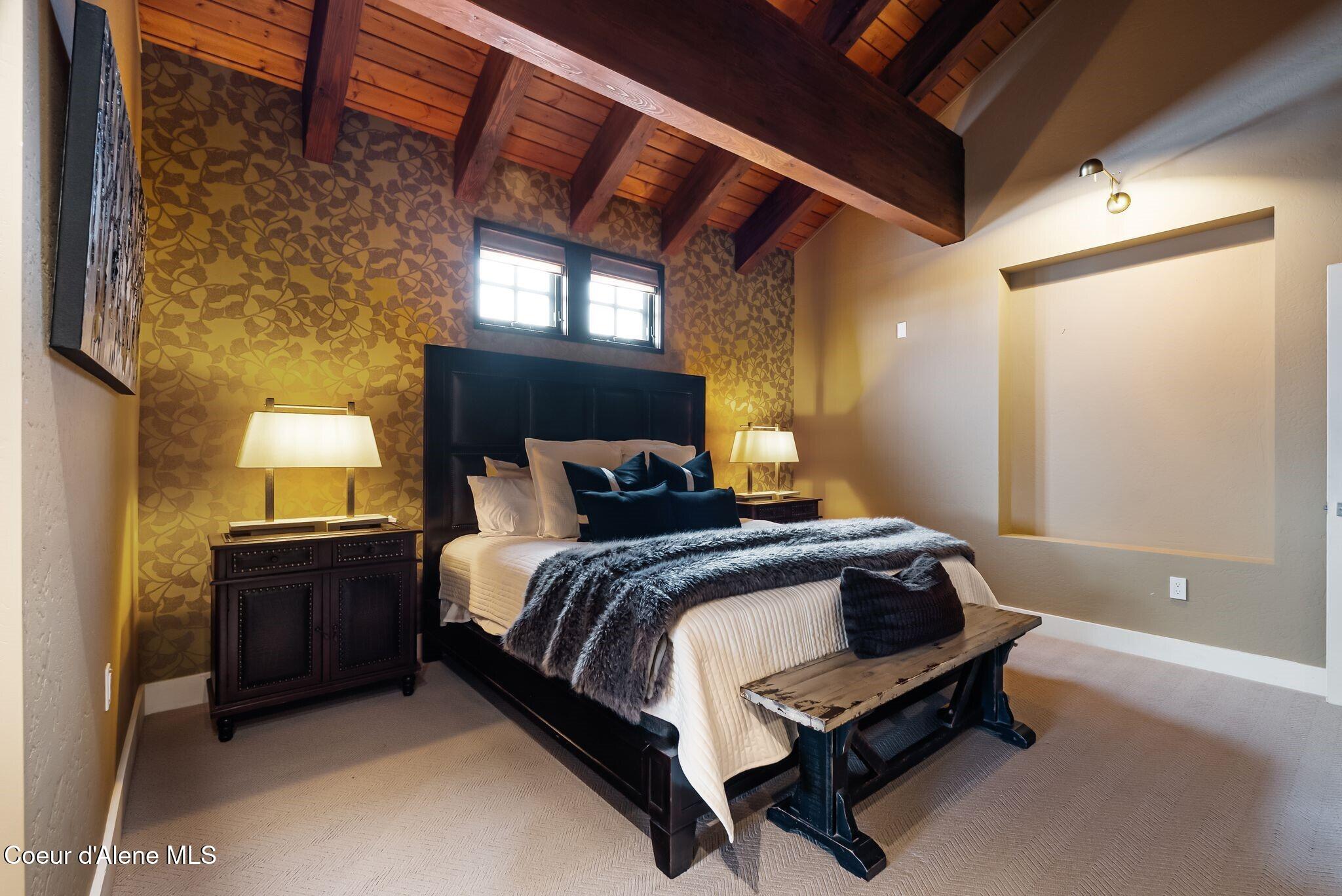 91 Village Lane Sandpoint, ID 83864 - Photo 27 of 66 2nd Level Primary Suite