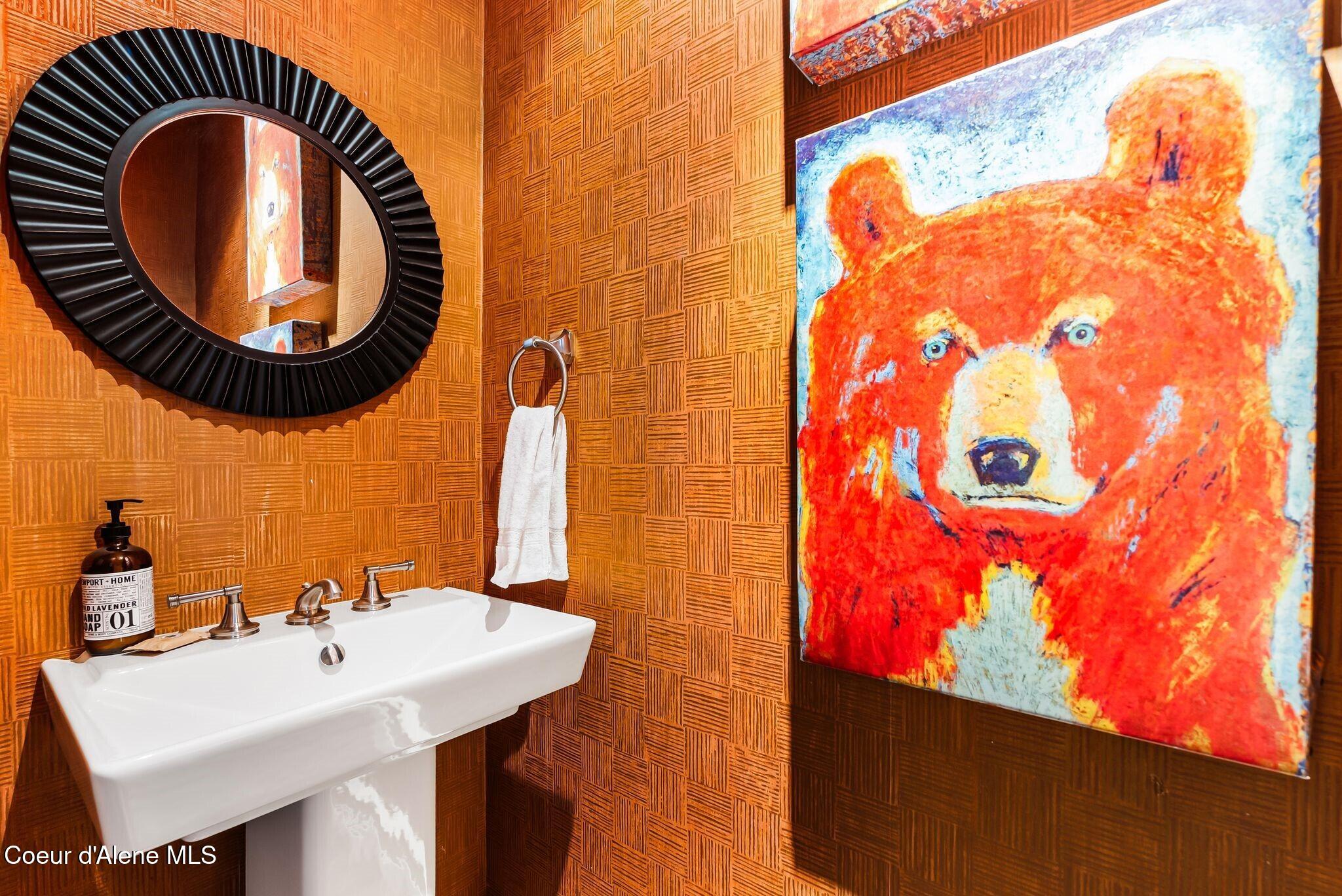 91 Village Lane Sandpoint, ID 83864 - Photo 7 of 66 Main Floor Powder Bath