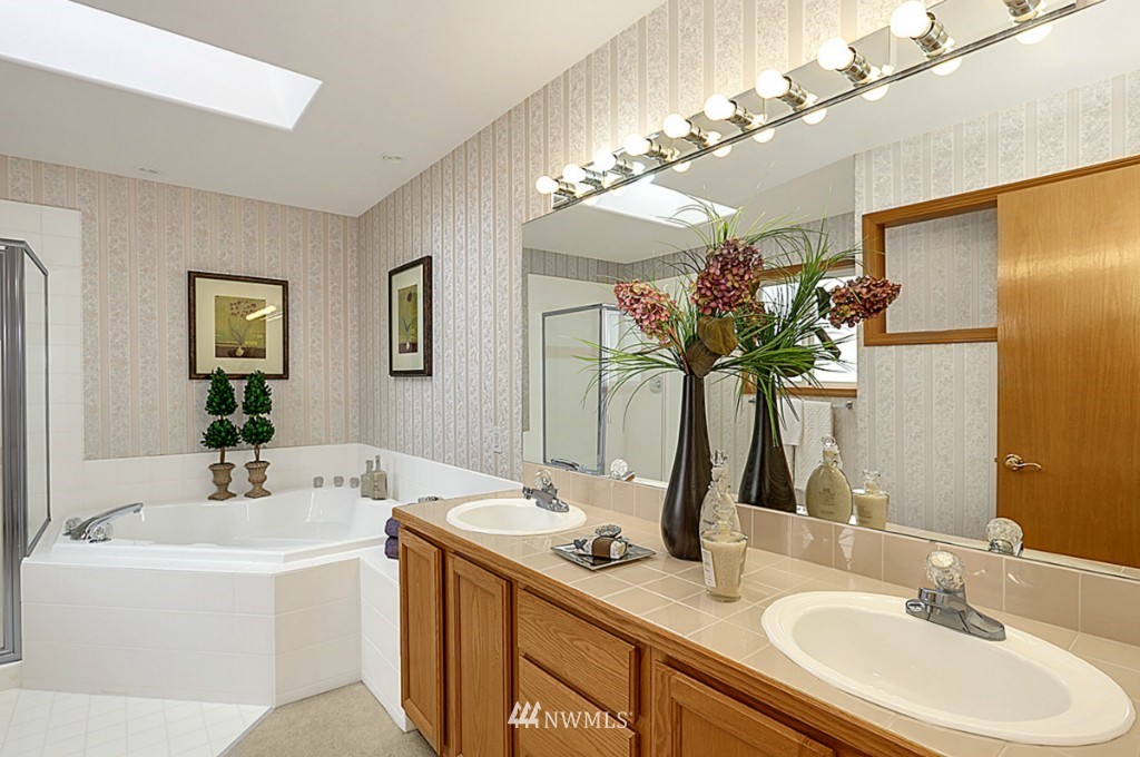 1300 231st Street Southeast Bothell, WA 98021 - Photo 18 of 20